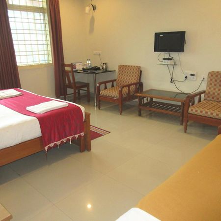 Kstdc Hotel Mayura Velapuri Belur Экстерьер фото