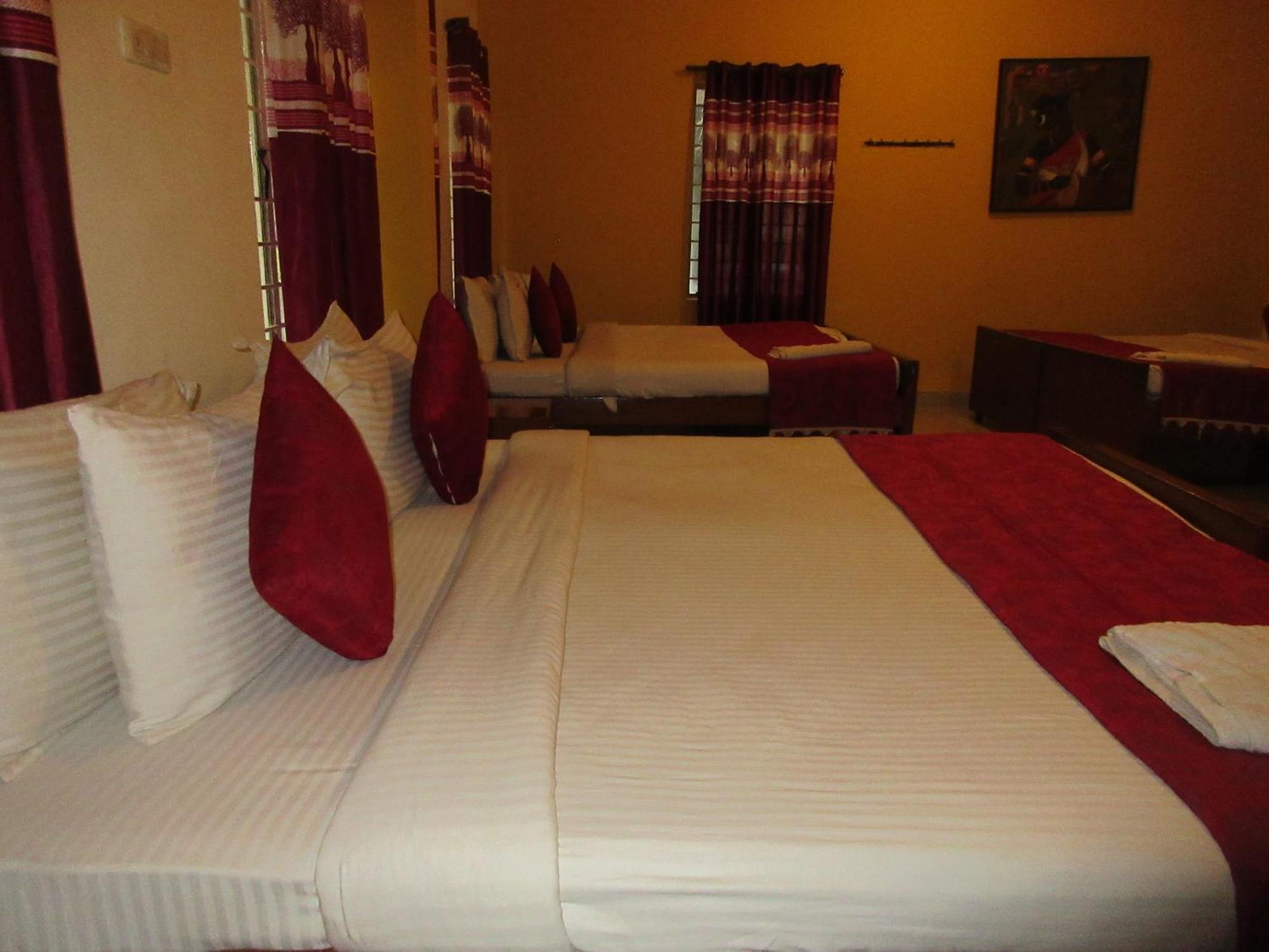 Kstdc Hotel Mayura Velapuri Belur Экстерьер фото