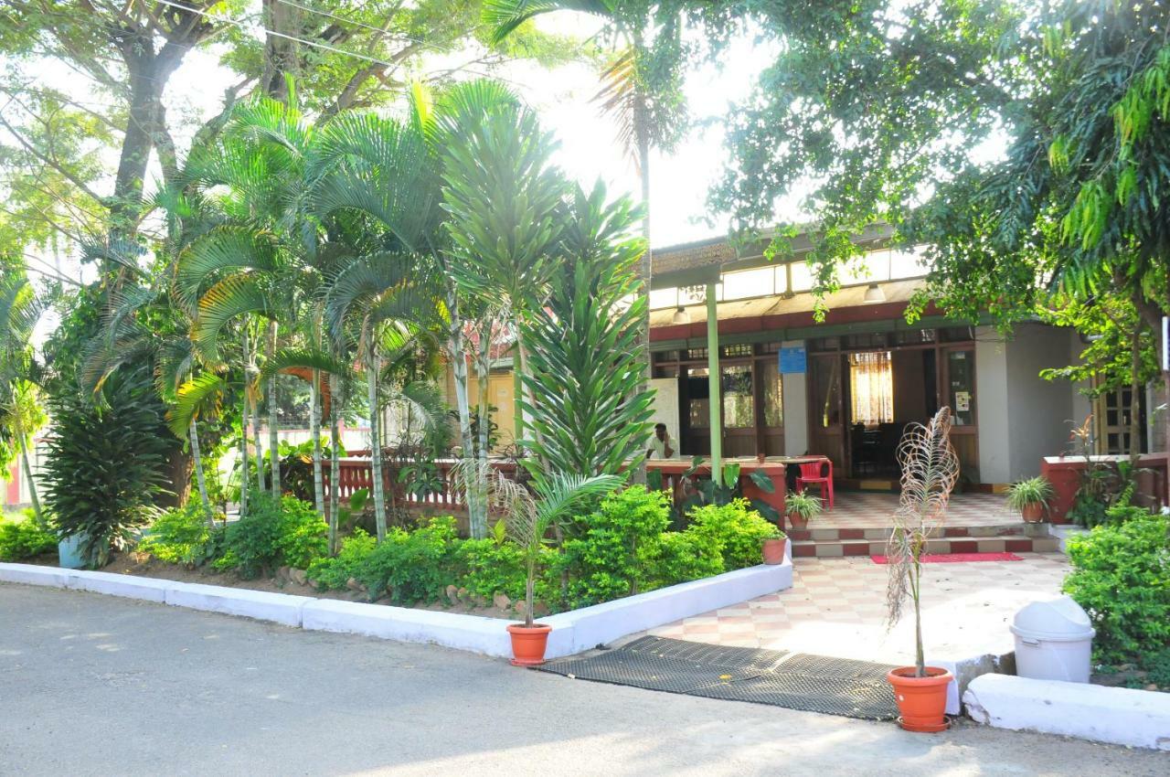 Kstdc Hotel Mayura Velapuri Belur Экстерьер фото